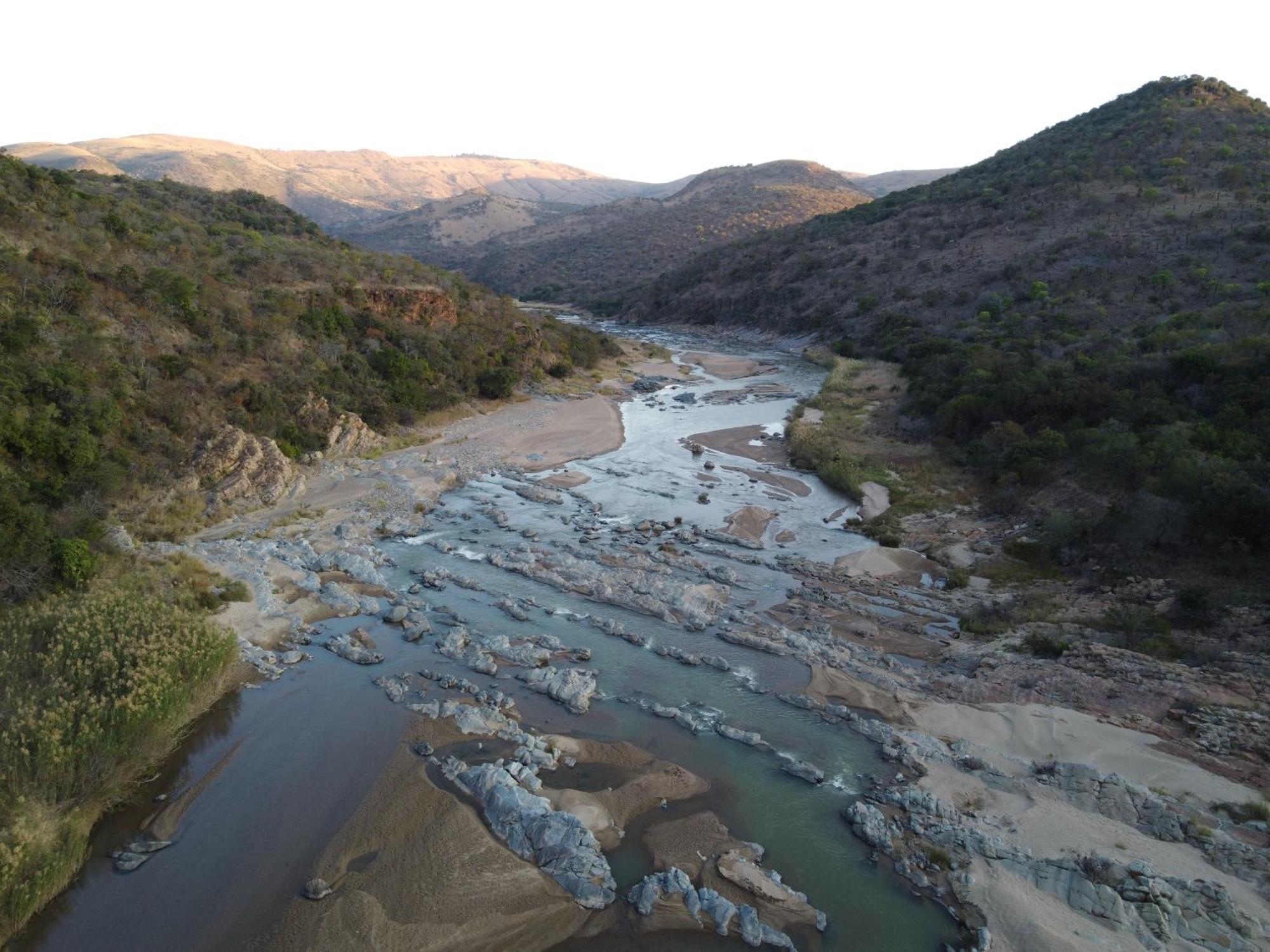 Zulu Rock Lodge - Babanango Game Reserve Ulundi Ngoại thất bức ảnh