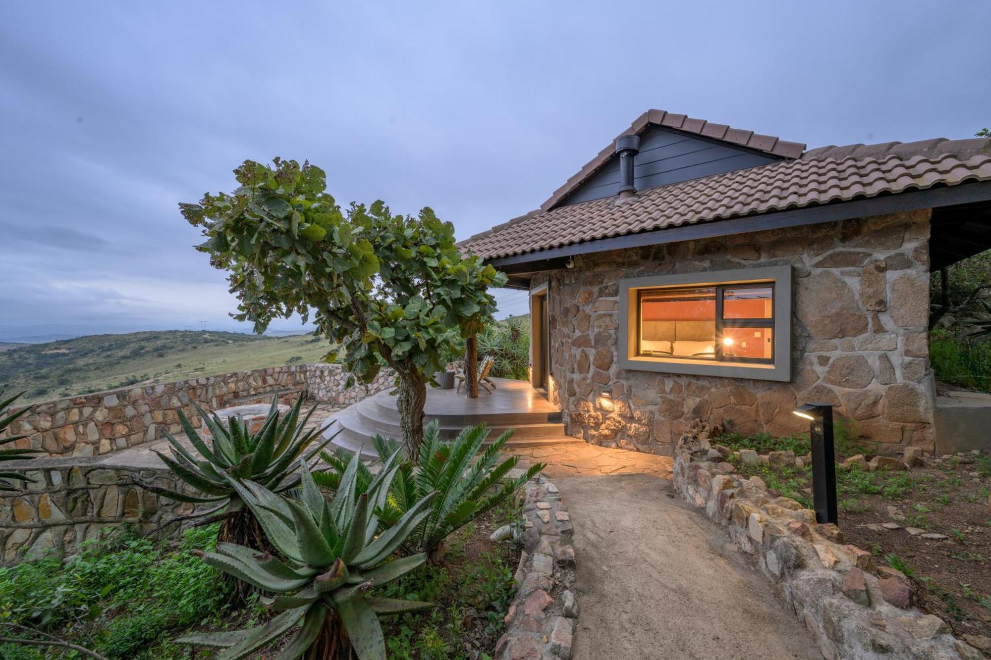 Zulu Rock Lodge - Babanango Game Reserve Ulundi Ngoại thất bức ảnh